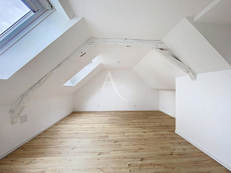 Maison - 122 m² - 5 pièces