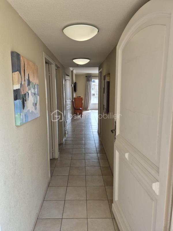 Appartement - 64 m² - 4 pièces