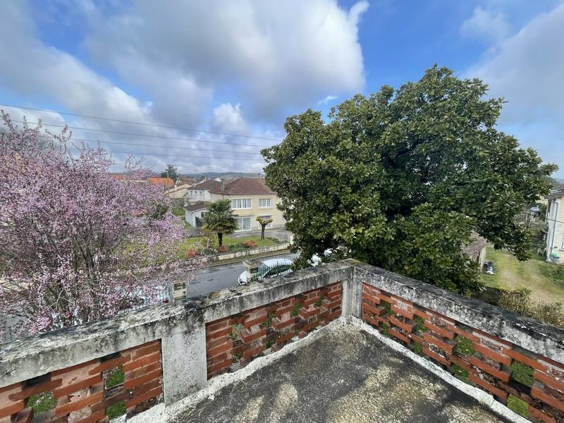 Maison traditionnelle - 153 m² - 7 pièces