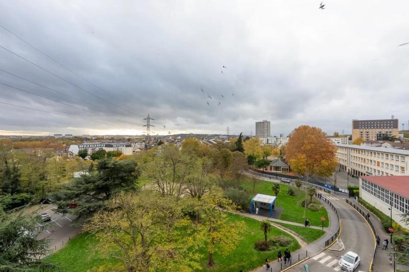 Appartement - 70 m² - 5 pièces