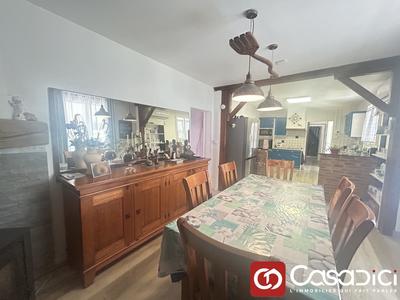 Maison - 108 m² - 6 pièces