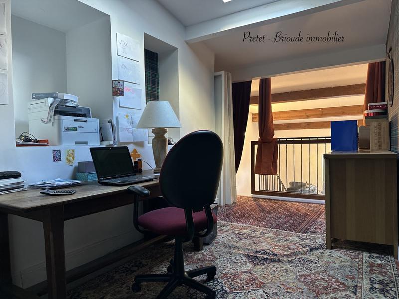 Maison - 206 m² - 14 pièces