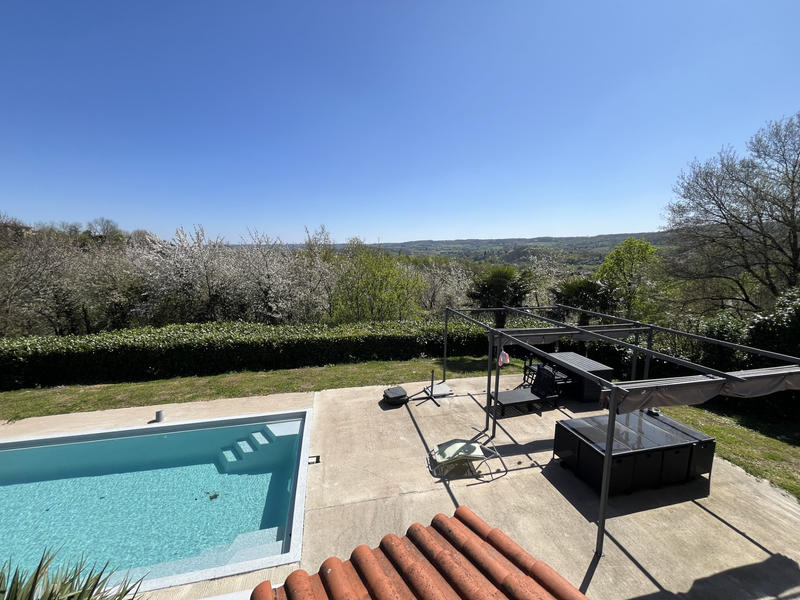 Maison - 145 m² - 5 pièces