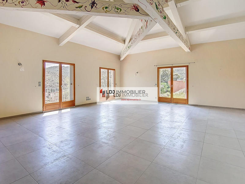 Villa - 160 m² - 5 pièces