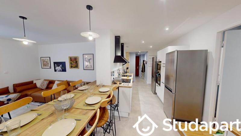 Chambre - 14 m² - 1 pièce