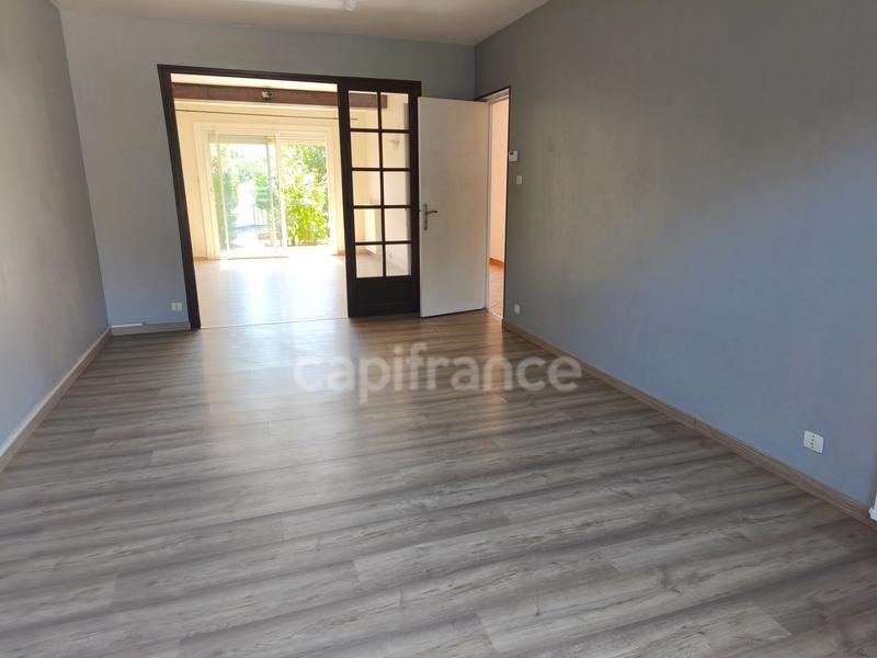 Maison - 104 m² - 5 pièces