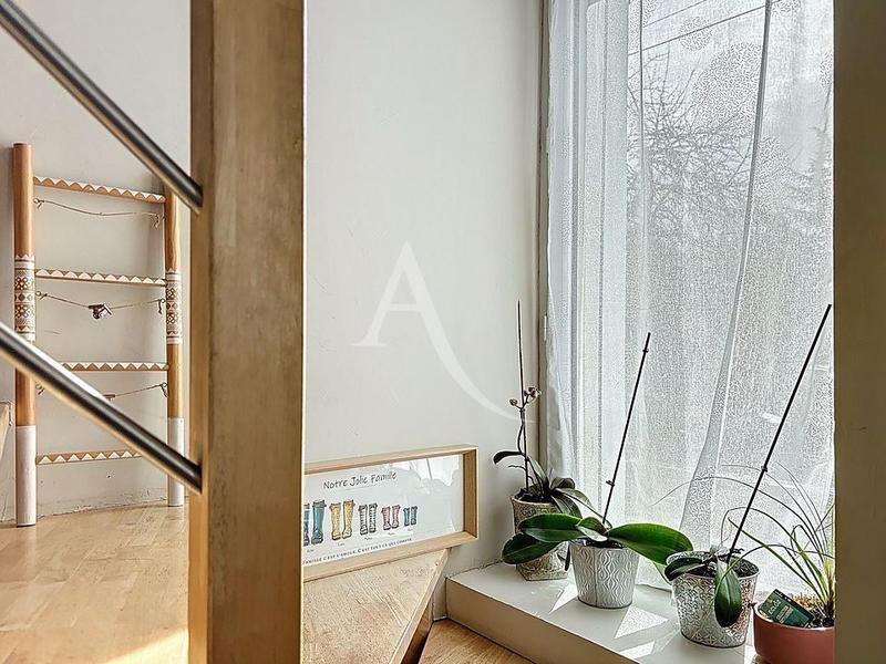 Maison - 104 m² - 5 pièces