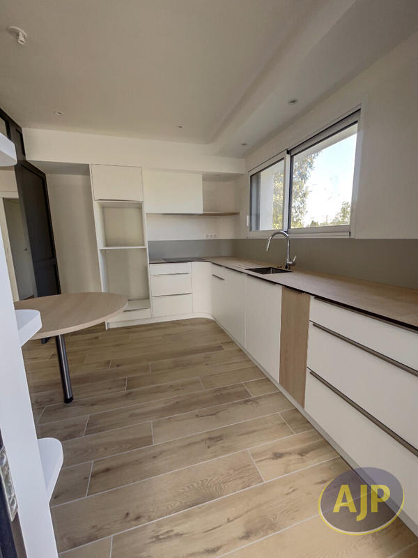 Maison - 131 m² - 5 pièces