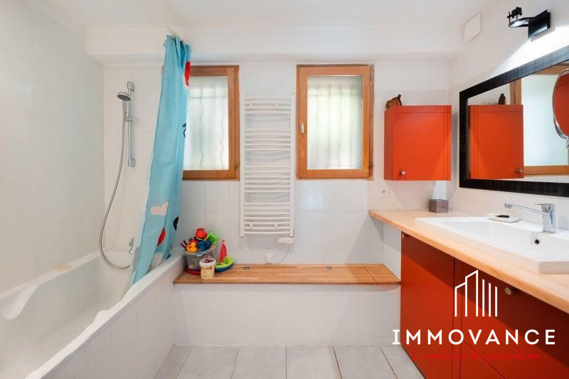 Villa - 112 m² - 5 pièces