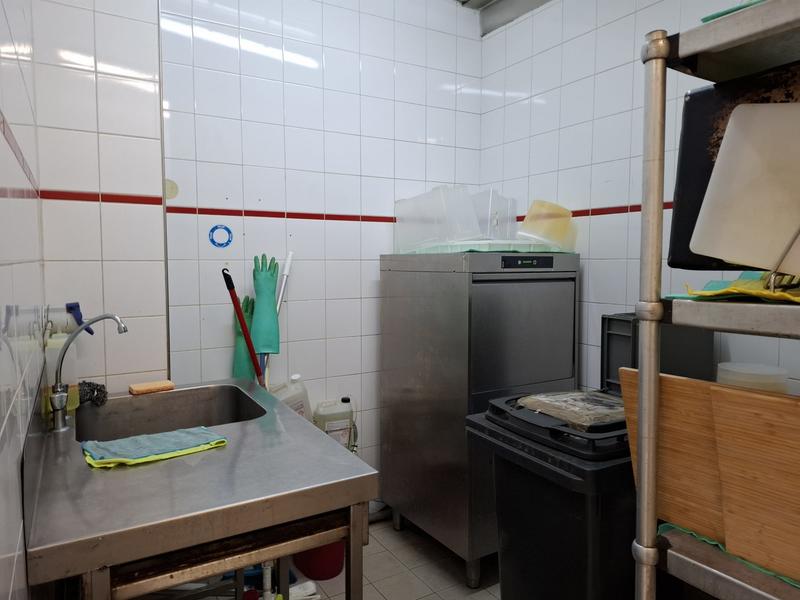 Fonds de commerce - 180 m²