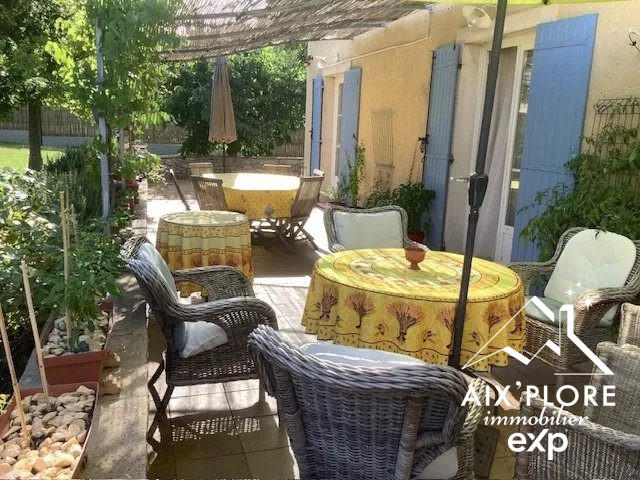 Mas - 417 m² - 7 pièces