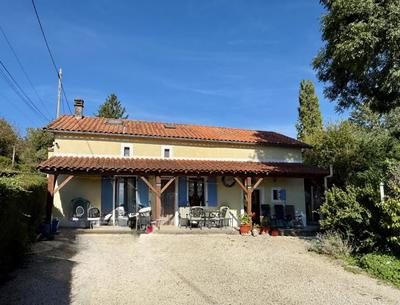 Maison en pierre - 144 m² - 7 pièces