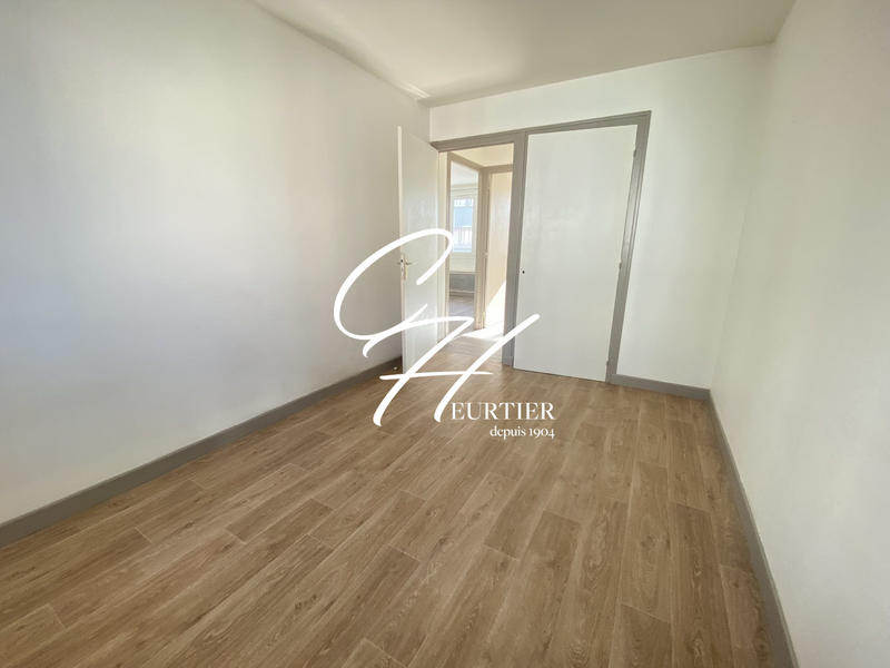 Appartement - 63 m² - 4 pièces