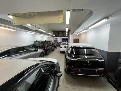 Local d'activités - 91 m²