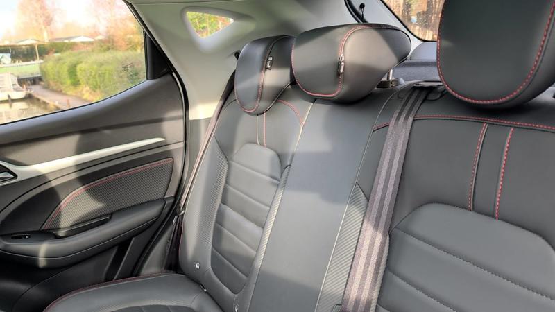 Mg Zs 1.0 t-GDi 111 Luxury - Garantie constructeur