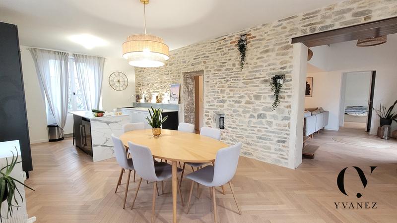 Maison - 130 m² - 6 pièces