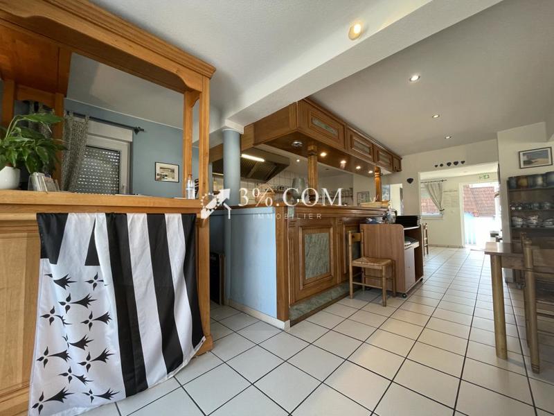 Fonds de commerce - Local commercial - 100 m²