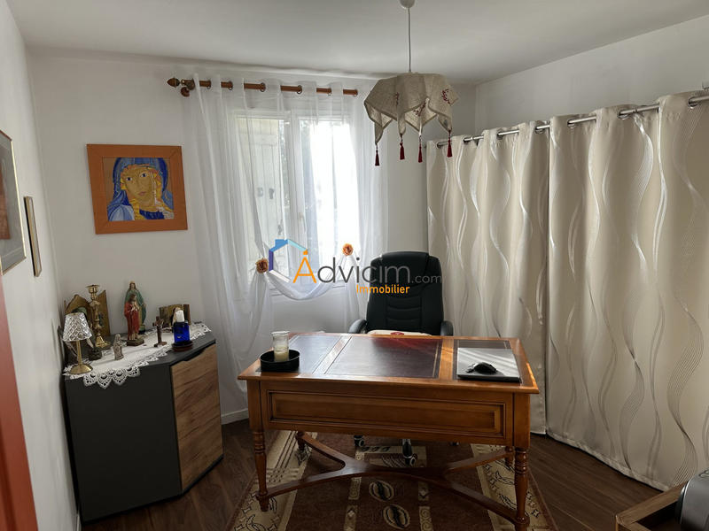 Maison - 139 m² - 6 pièces