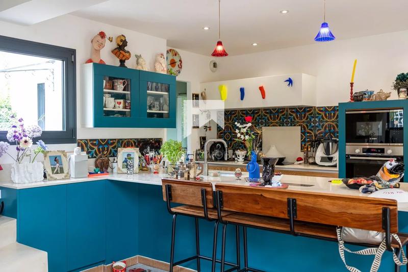 Maison - 140 m² - 5 pièces