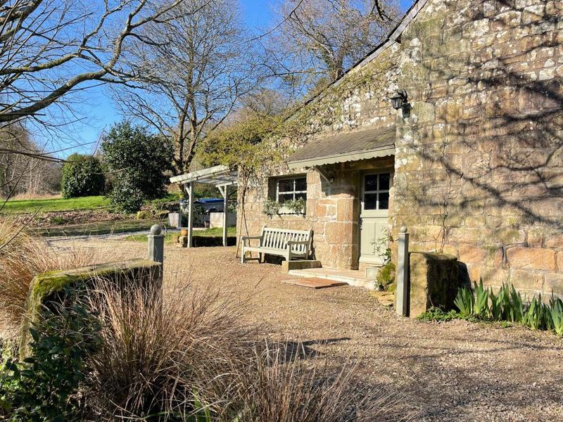 Demeure - 140 m² - 5 pièces