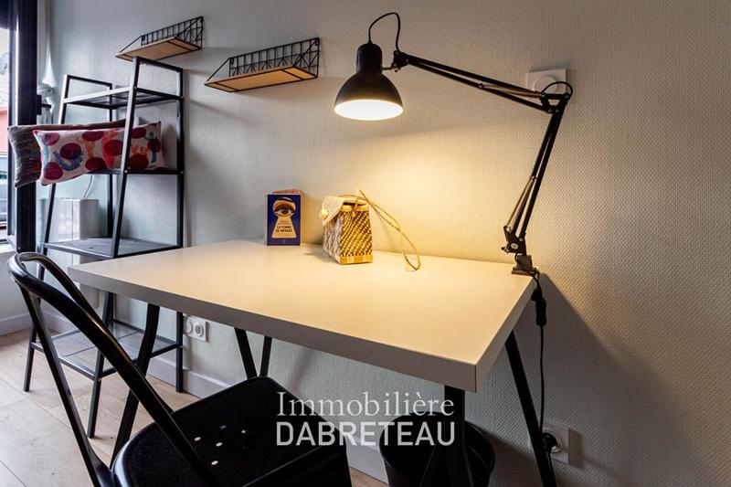 Appartement - 149 m² - 9 pièces