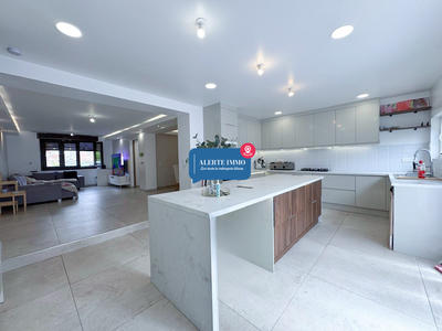 Maison - 122 m² - 5 pièces