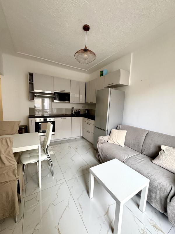 Appartement - 46 m² - 3 pièces