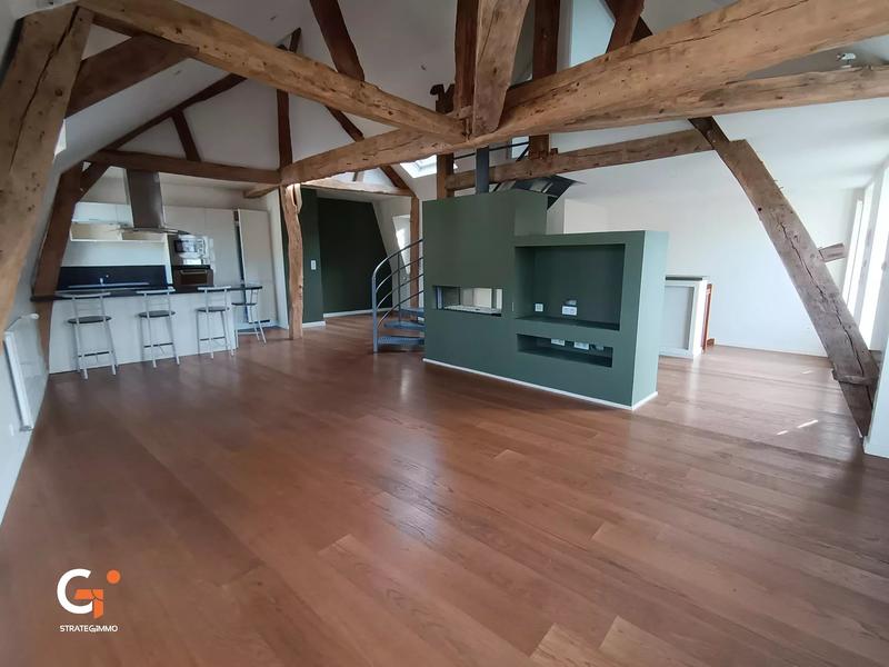 Maison - 136 m² - 7 pièces