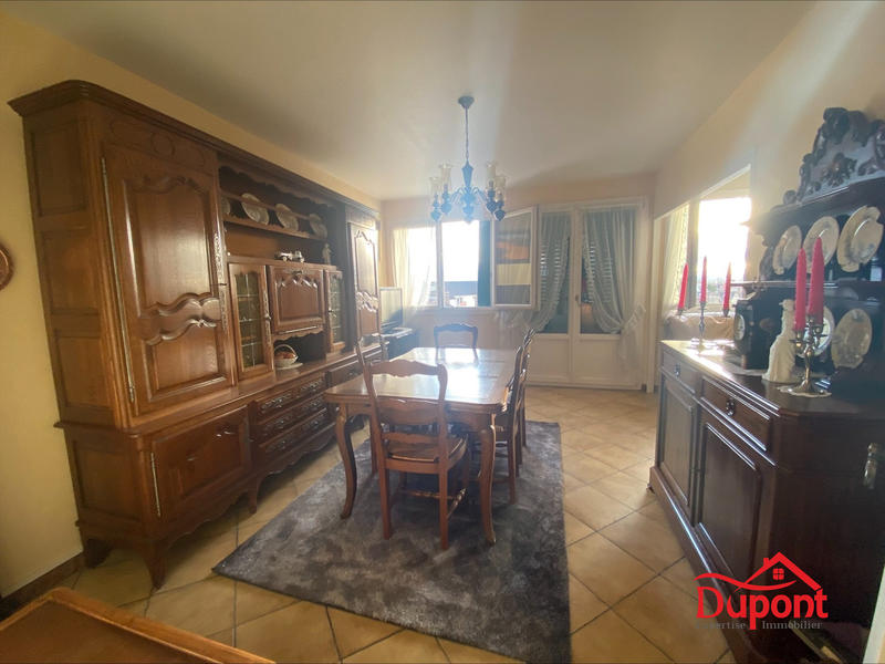 Appartement - 65 m² - 5 pièces