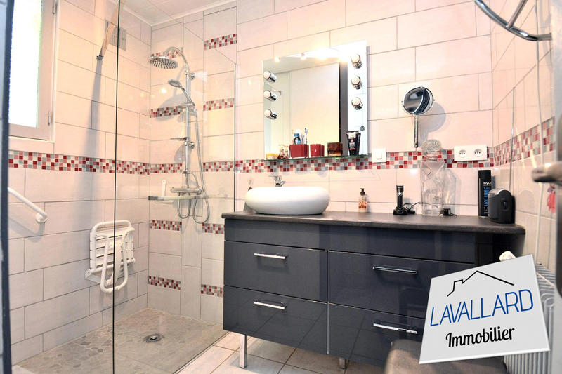 Maison - 120 m² - 4 pièces