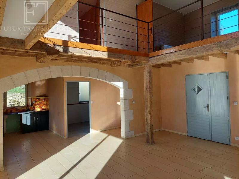 Maison - 200 m² - 5 pièces