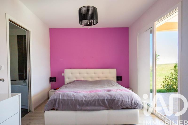 Maison de maîtres - 222 m² - 11 pièces