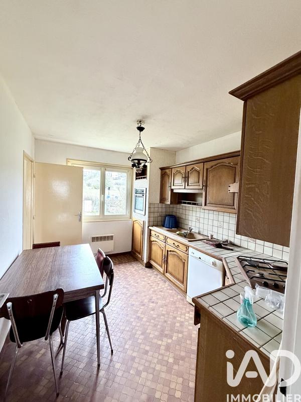 Maison - 92 m² - 4 pièces