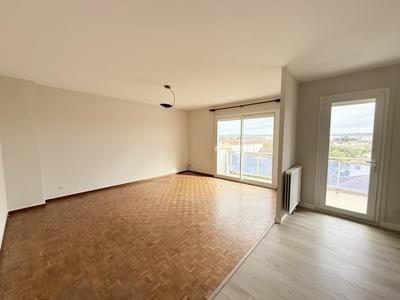 Appartement - 81 m² - 3 pièces