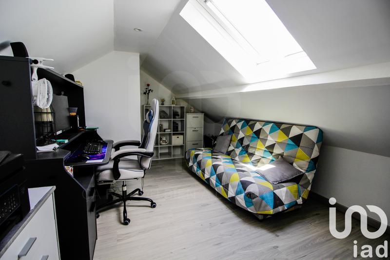 Appartement - 93 m² - 5 pièces