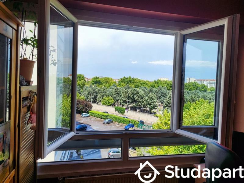 Appartement - 77 m² - 4 pièces