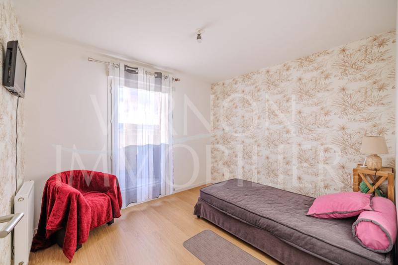 Appartement - 97 m² - 4 pièces