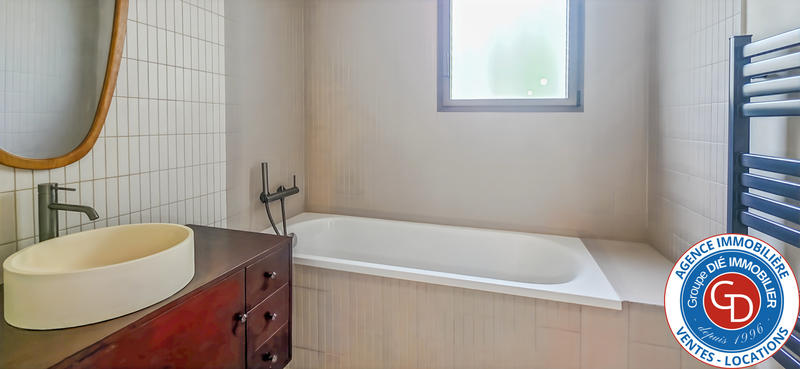 Maison - 150 m² - 5 pièces