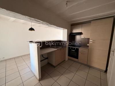 Immeuble - 140 m² - 7 pièces