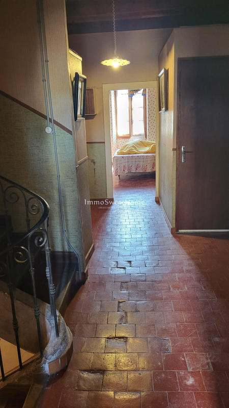 Maison - 192 m² - 6 pièces