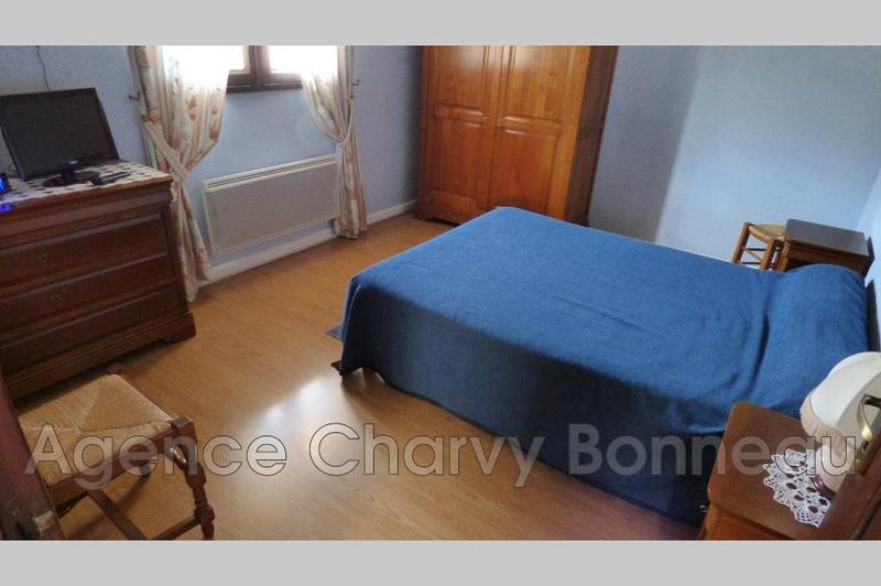 Maison - 183 m² - 8 pièces