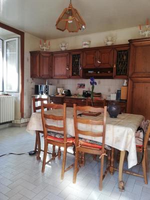 Maison - 140 m² - 6 pièces