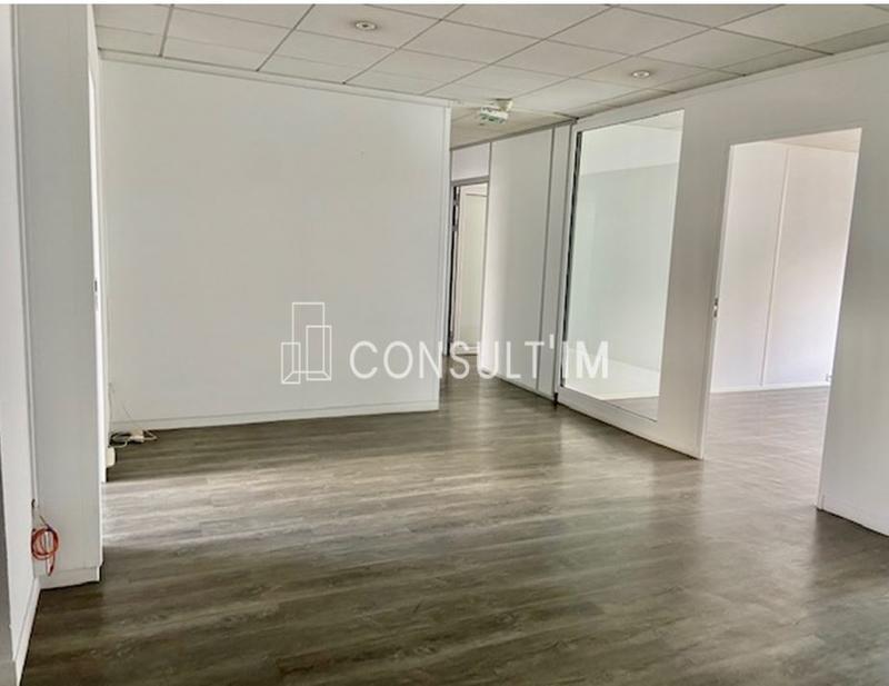 Bureau - 229 m²