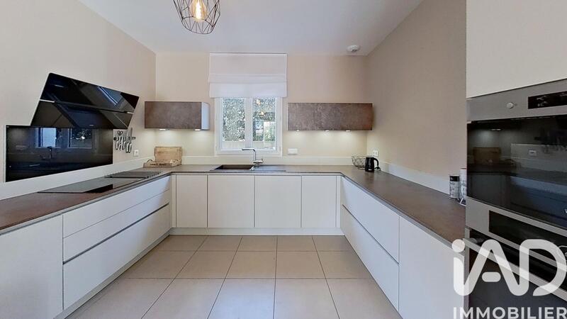 Maison - 120 m² - 4 pièces