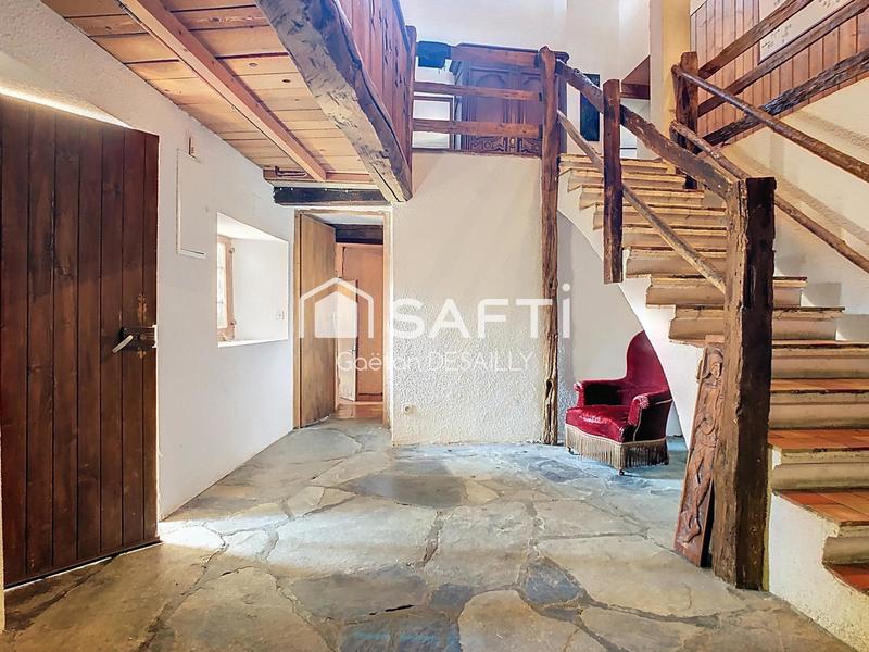 Maison de village - 265 m² - 7 pièces