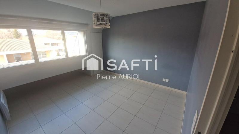 Appartement - 94 m² - 4 pièces