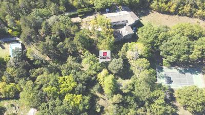 Maison - 220 m² - 8 pièces