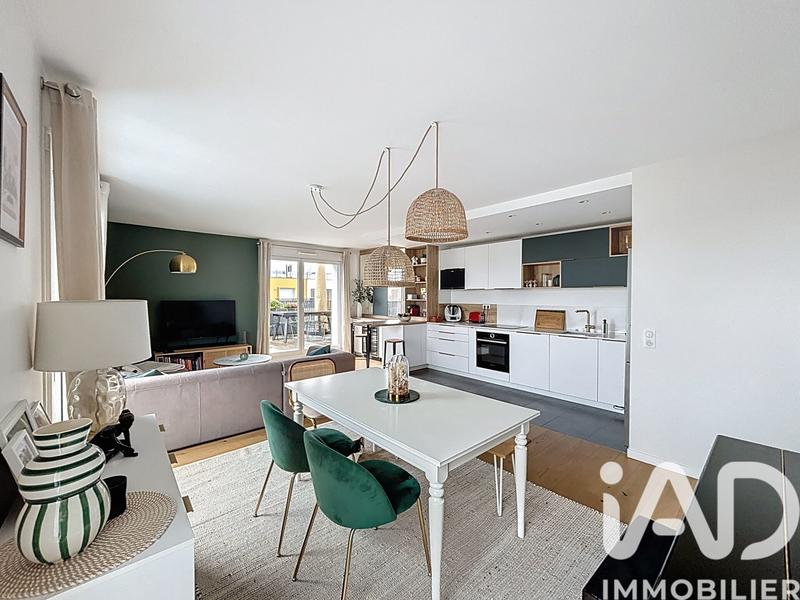 Appartement - 90 m² - 4 pièces