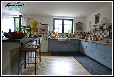 Maison - 220 m² - 4 pièces