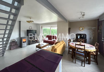 Maison - 94 m² - 4 pièces